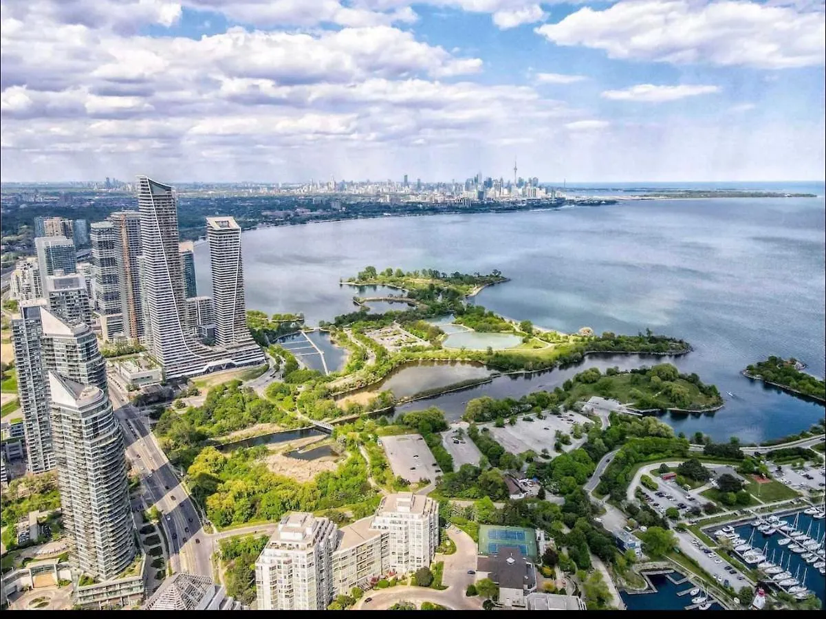Luxury 2 Bedroom Condo Toronto Kanada